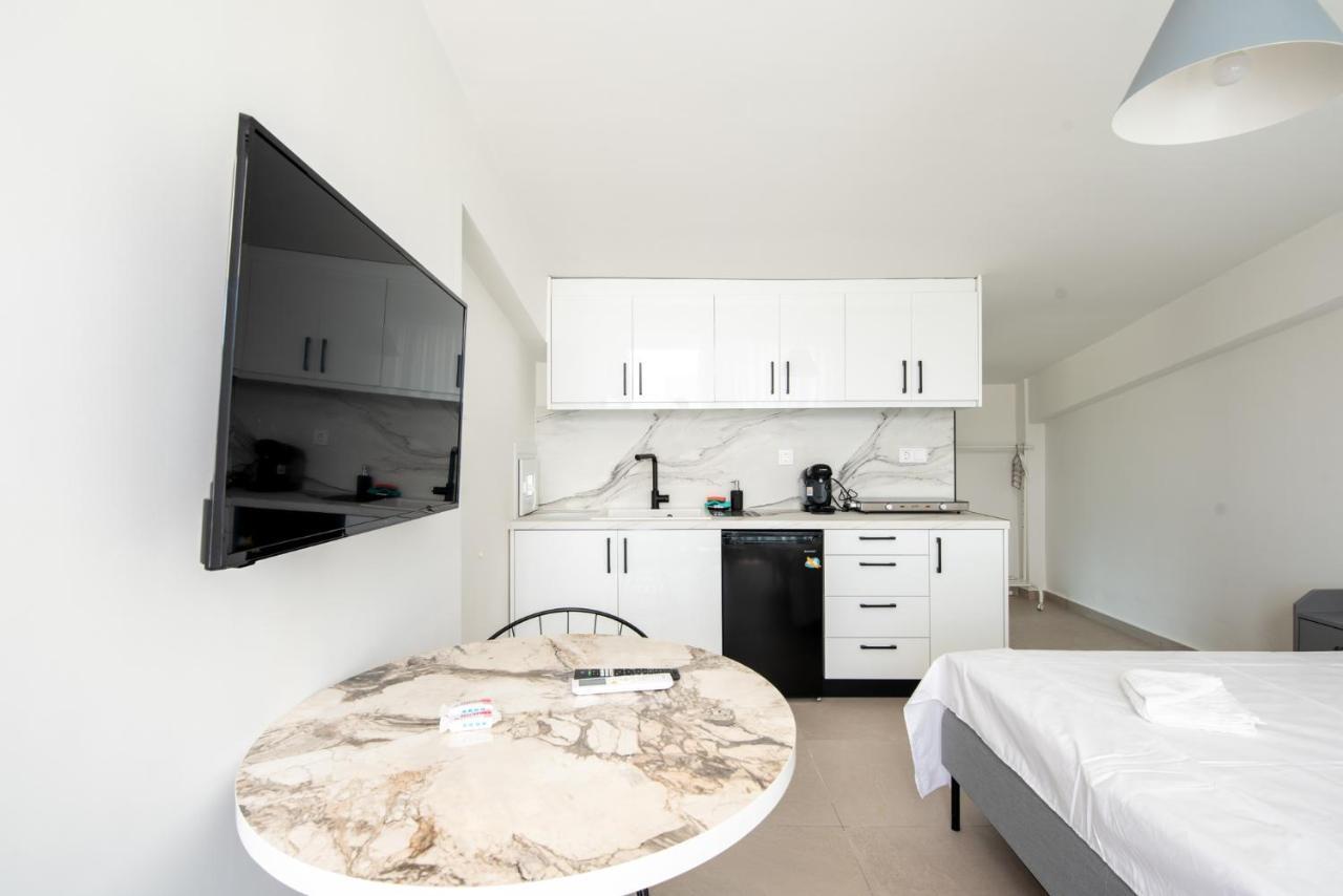 Ennea Suites-Null Suite Flámbouras Kültér fotó