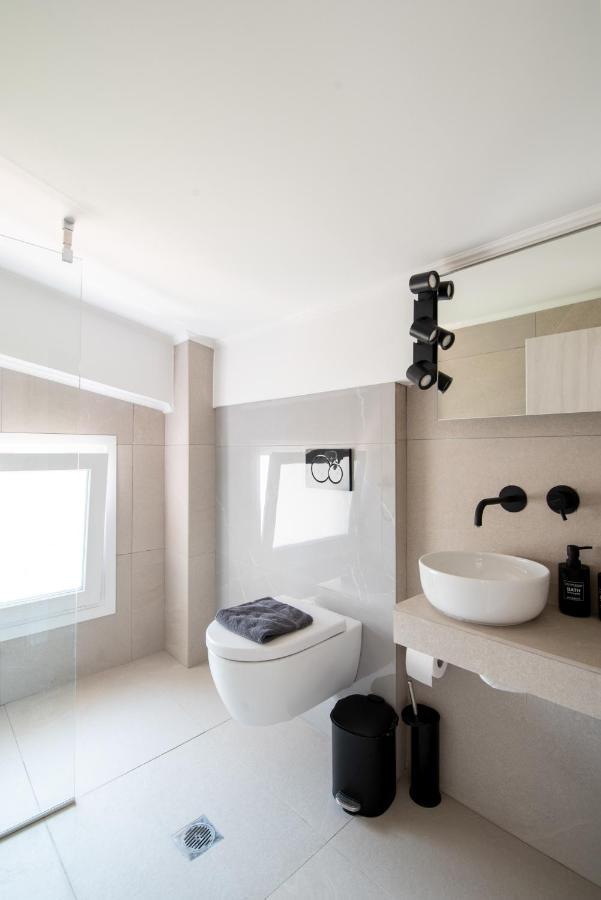 Ennea Suites-Null Suite Flámbouras Kültér fotó