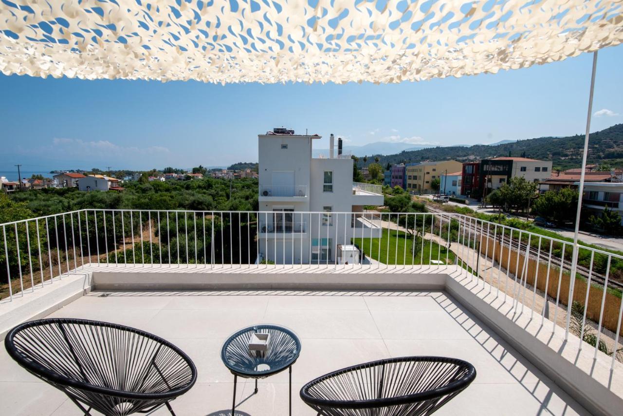 Ennea Suites-Null Suite Flámbouras Kültér fotó